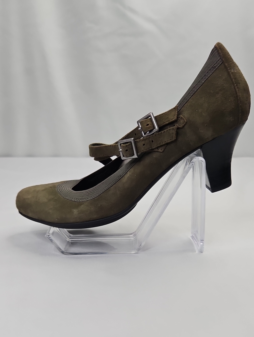 Umberto Raffini Olive Suede Double-Strap Heels Size 8